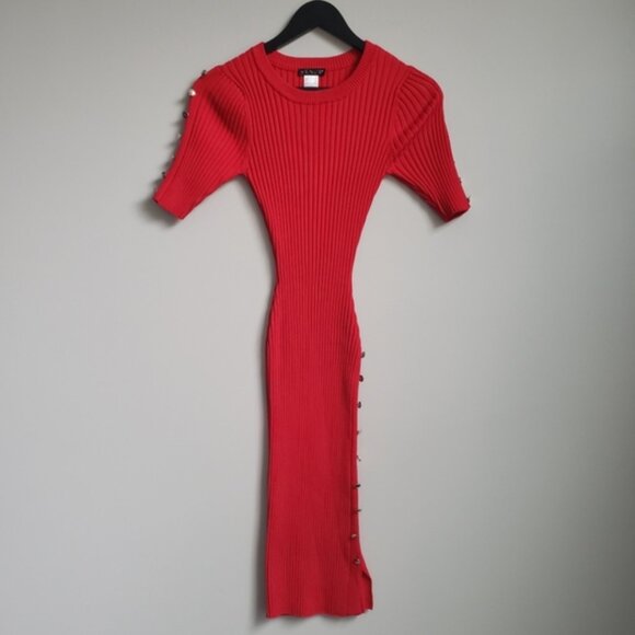 Red knitted dress - Picture 4 of 7